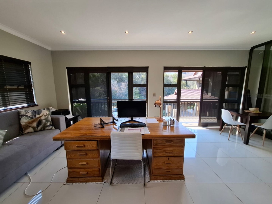4 Bedroom Property for Sale in Oubos Estate Free State